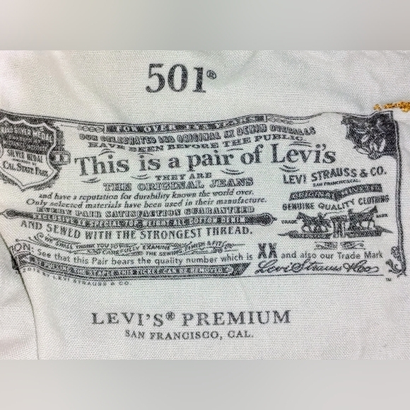 Women's Levis Premium Original Fit, High-rise 501 Cutoff Jean Shorts 24" waist - Picture 6 of 7